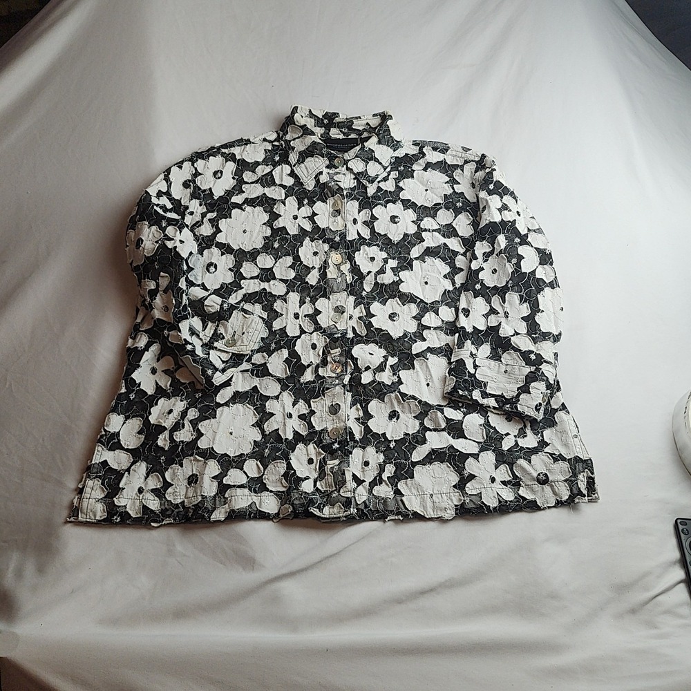 Goodclothes Classics Button-Down Shirt Floral Black Women's Size Large